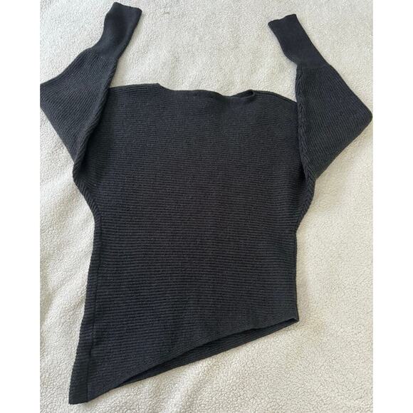 Express S charcoal ribbed asymmetric hem knitted sweater. - Picture 9 of 10